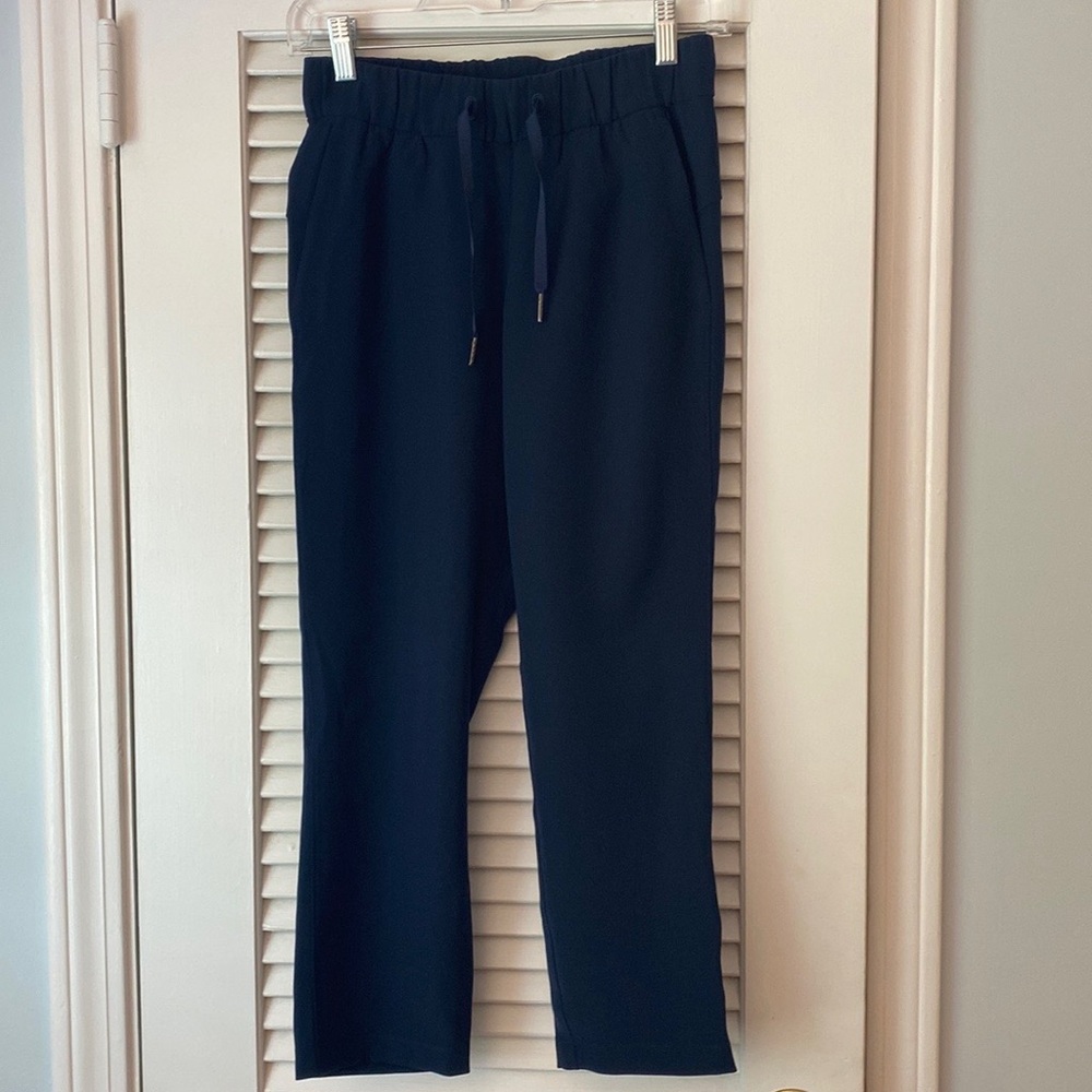 Lululemon Capri Pants
